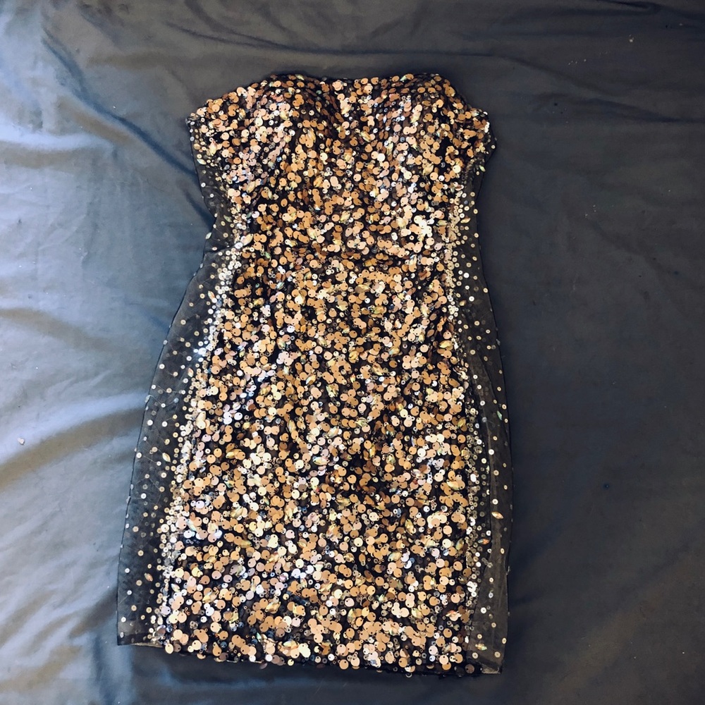 Sequin Sparkle Gold Prom / Evening Dress strapless